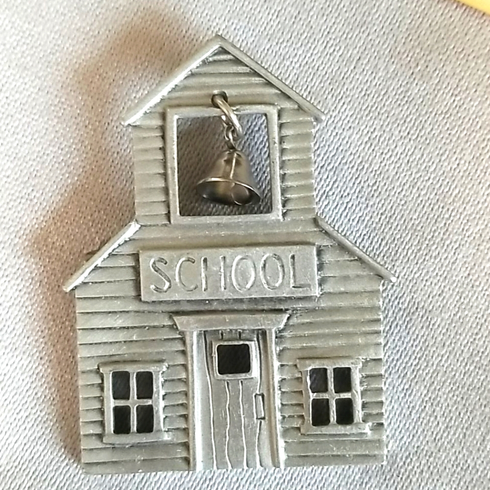 Bell in SCHOOL HOUSE by JJ pin